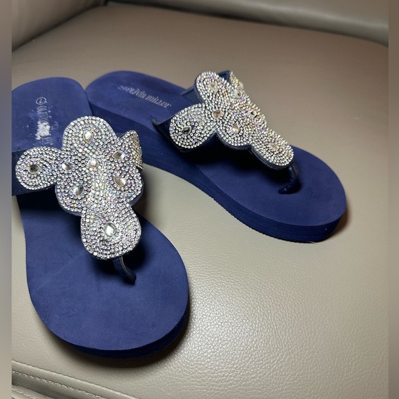 Olivia Miller Rhinestone Wedge Thong Sandal are Size 7 and in EUC - Picture 2 of 6